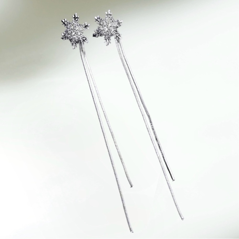 🌼 Snowflake Stud Tassel Earrings Silver Tone